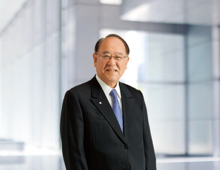 佳能股份有限公司董事会主席兼首席执行官 御手洗富士夫